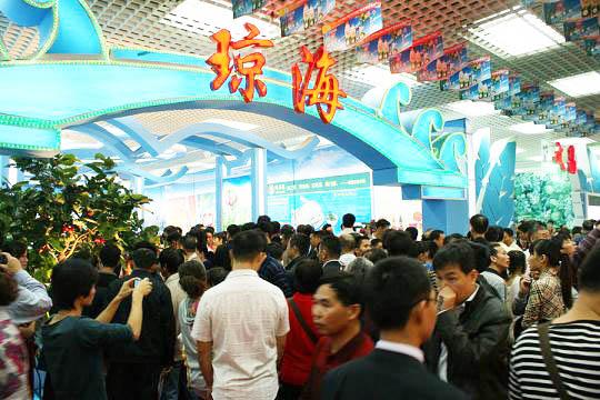海南冬交會(huì) 參觀選購(gòu)者絡(luò)繹不絕